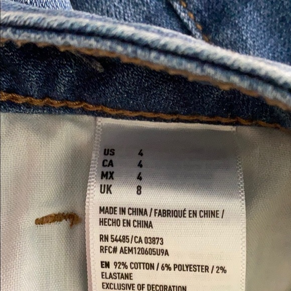 American Eagle Super Hi Rise Shortie - Picture 3 of 4